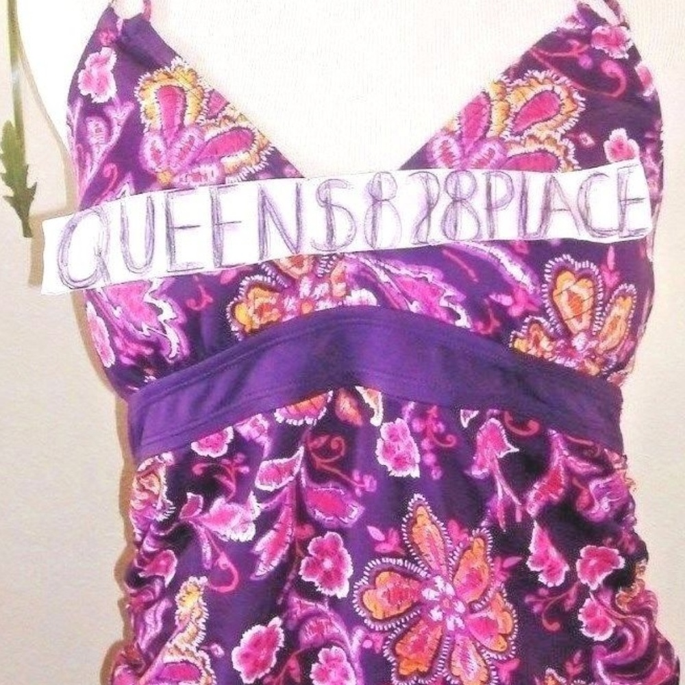 Motherhood Maternity Purple floral tankini swimsuit Top size Medium Excellent - Picture 3 of 6